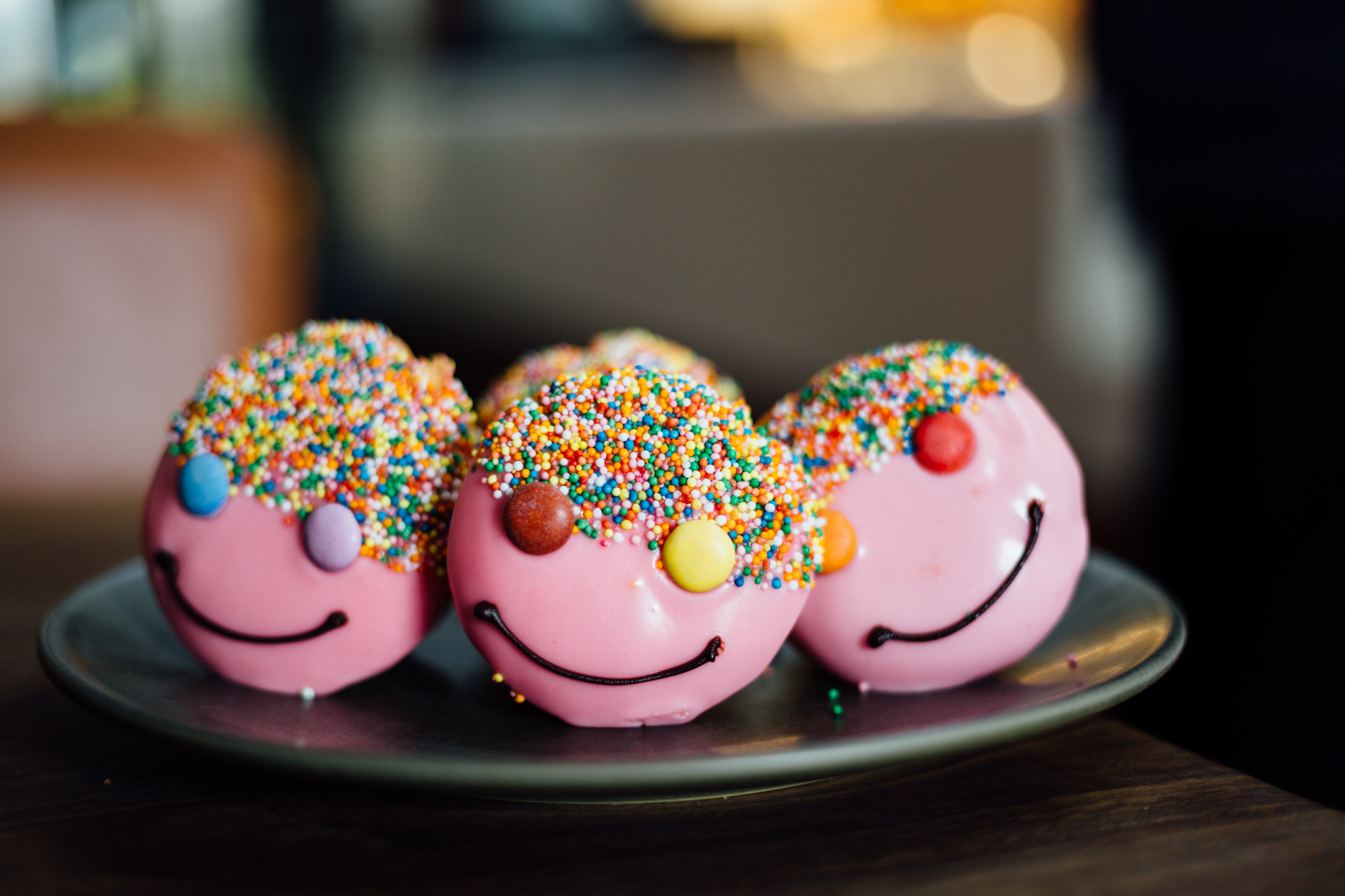 Bakers-Oven-Cupcakes-001.jpg