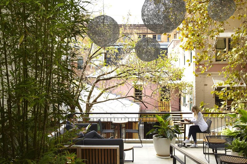 Happy Hour at Eric's Bar