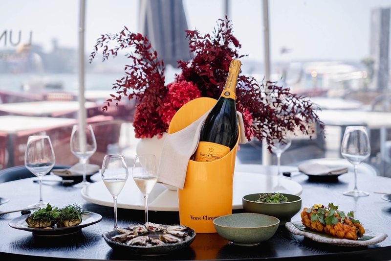 Melbourne Cup at Luna Lu