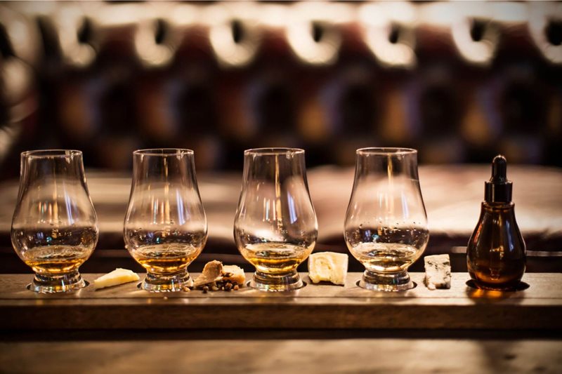 Around the World in 5 Drams: A Whiskey Masterclass