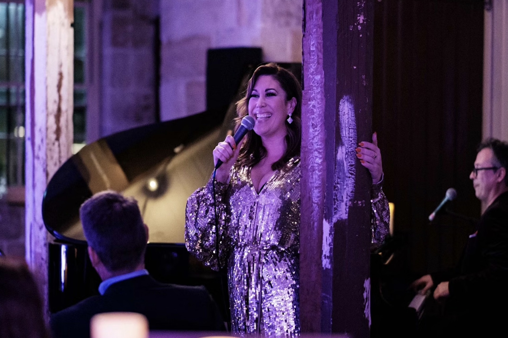 Lola's Piano Bar