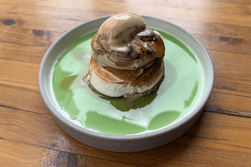 St Patrick's Pavlova O'Plenty at Pony Dining 