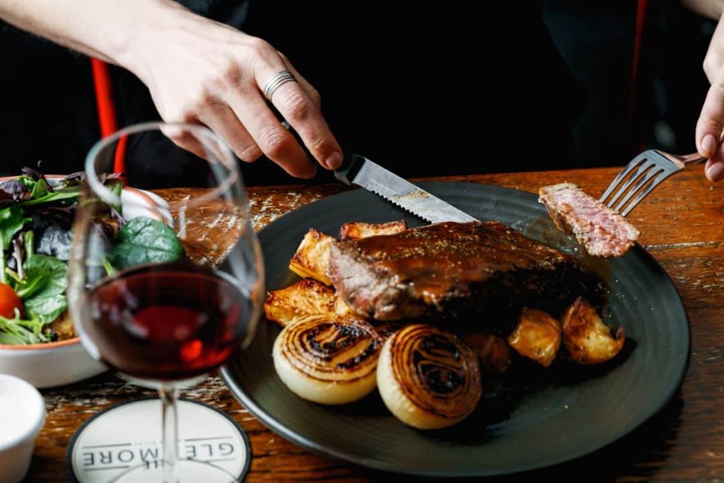 The perfect present for any occasion. Give the gift of an unforgettable drink & dine experience at The Rocks.