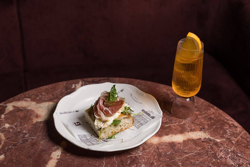 Amante Spritz with Focaccia and Salumi at Grappa