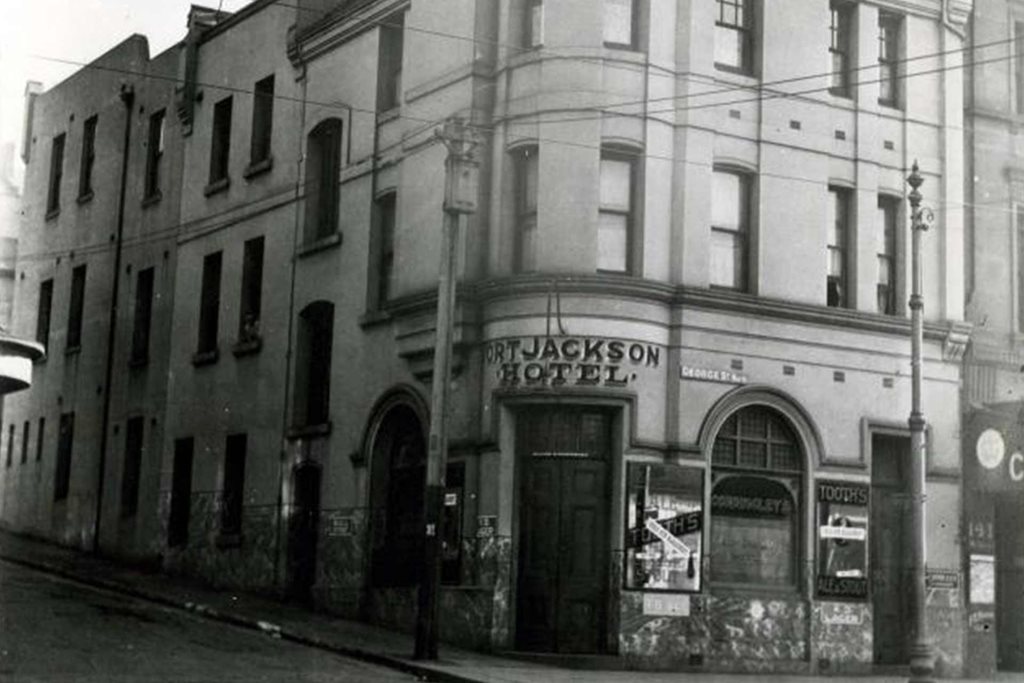 The Russell Hotel