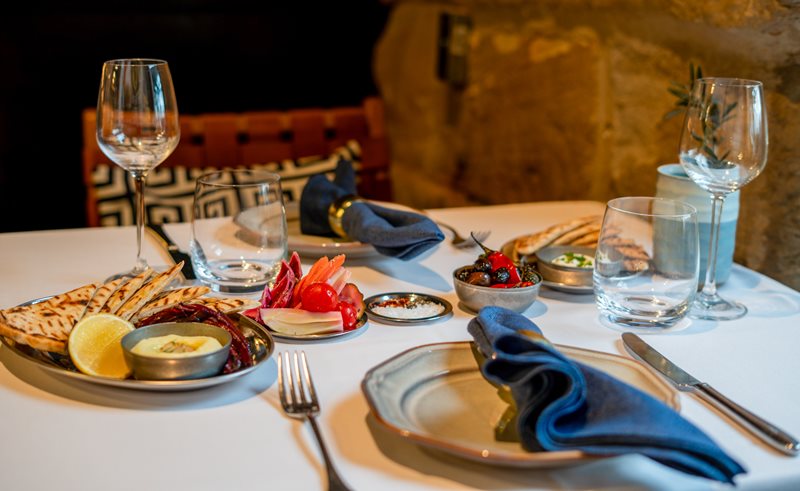 Kris+ Privilege: Enjoy a free drink at Jimmy's Kitchen Bay Nine