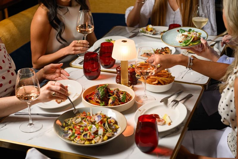 Riviera Sunday Lunches at Ananas