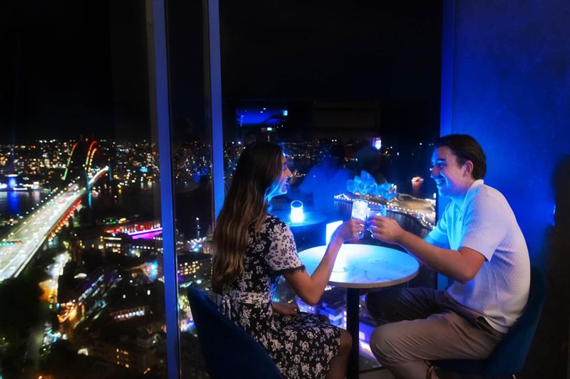 Vivid at Blu Bar on 36