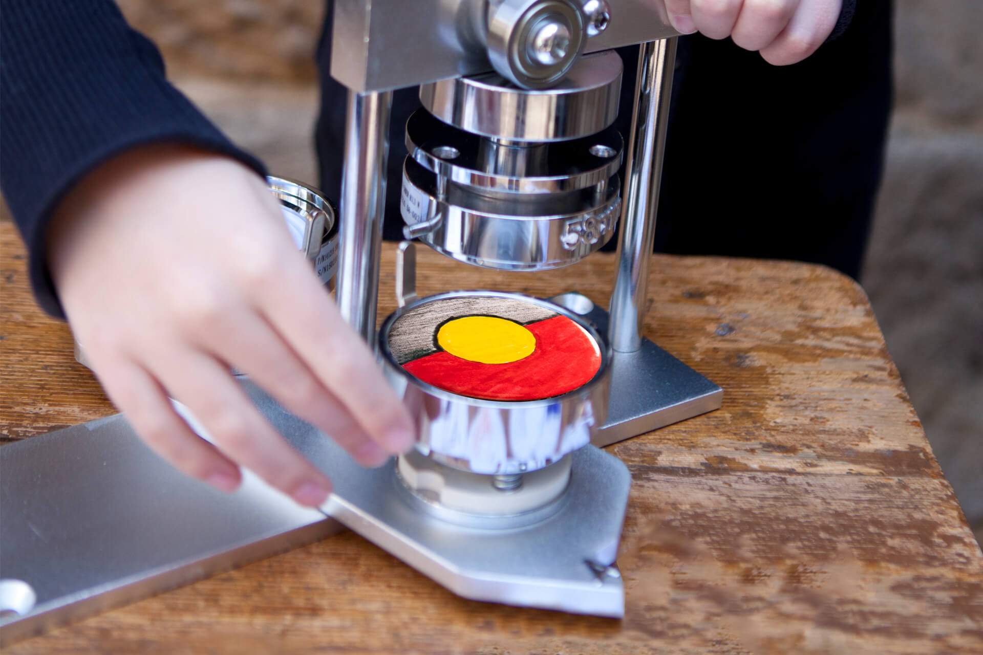 NAIDOC Week Badge Making Workshop
