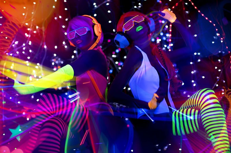 Vivid Glow Party at Grain Bar