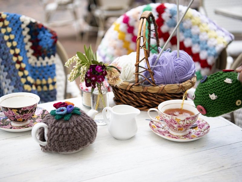 Eggnog Bar & Festive Winter Drinks
