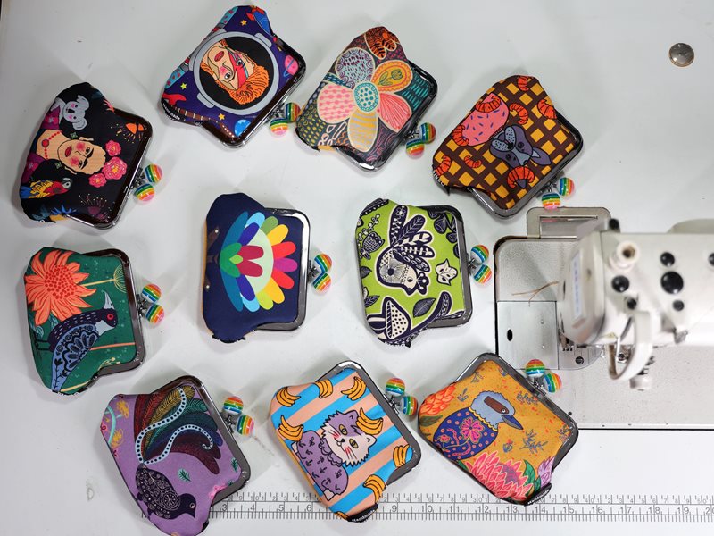 Coin Purses with Pink Oasis