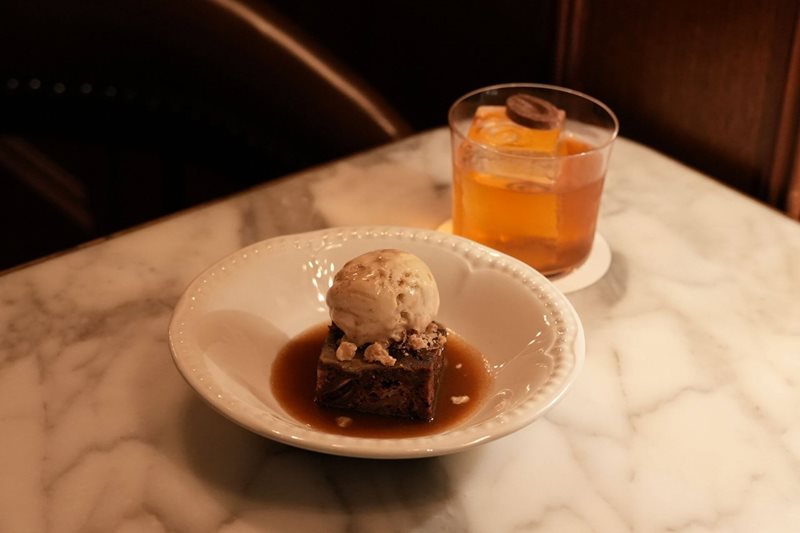 Cocktail and Sticky Date Pudding