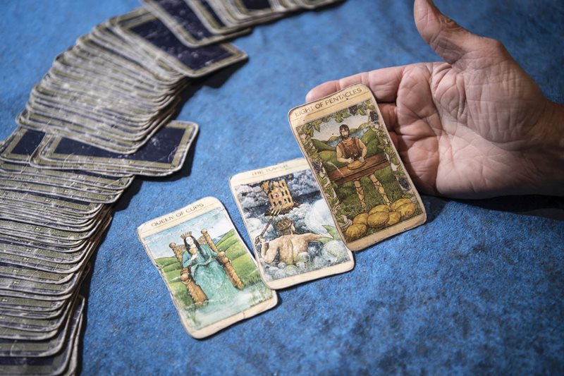Tarot Course with Argyle Oracle 