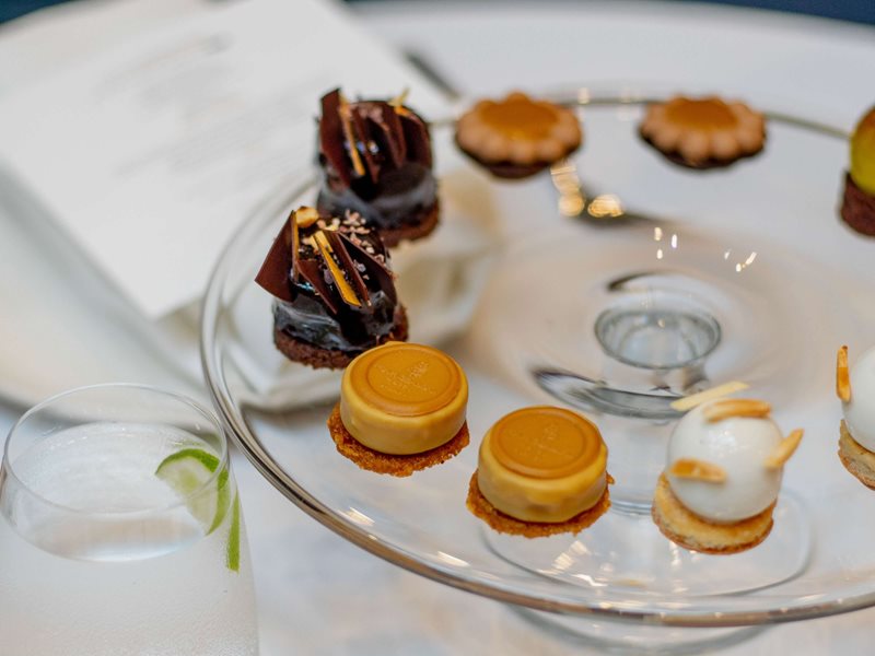 Mother’s Day Afternoon Tea at Four Seasons